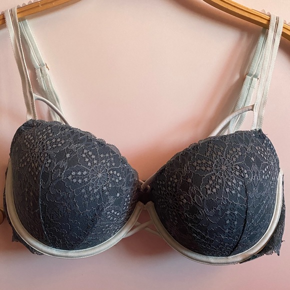 Victoria Secret PINK Date Bra - Picture 1 of 4